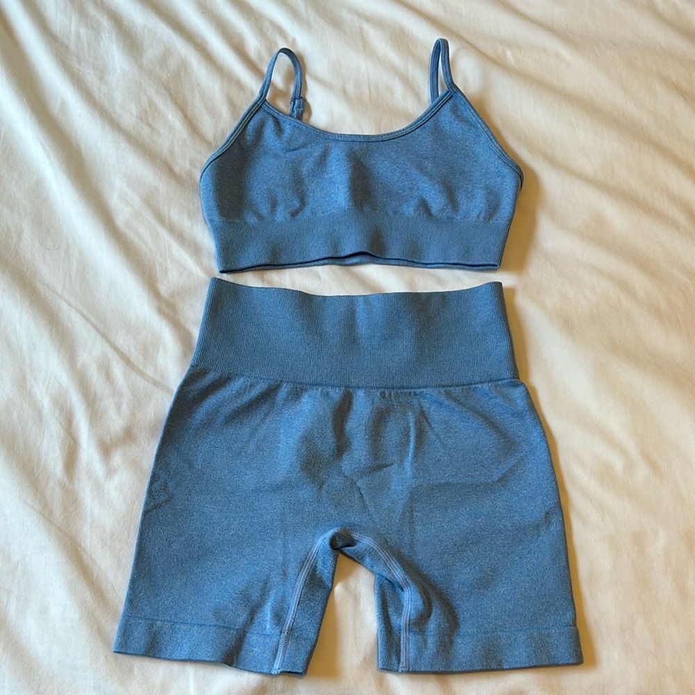 Blue workout set